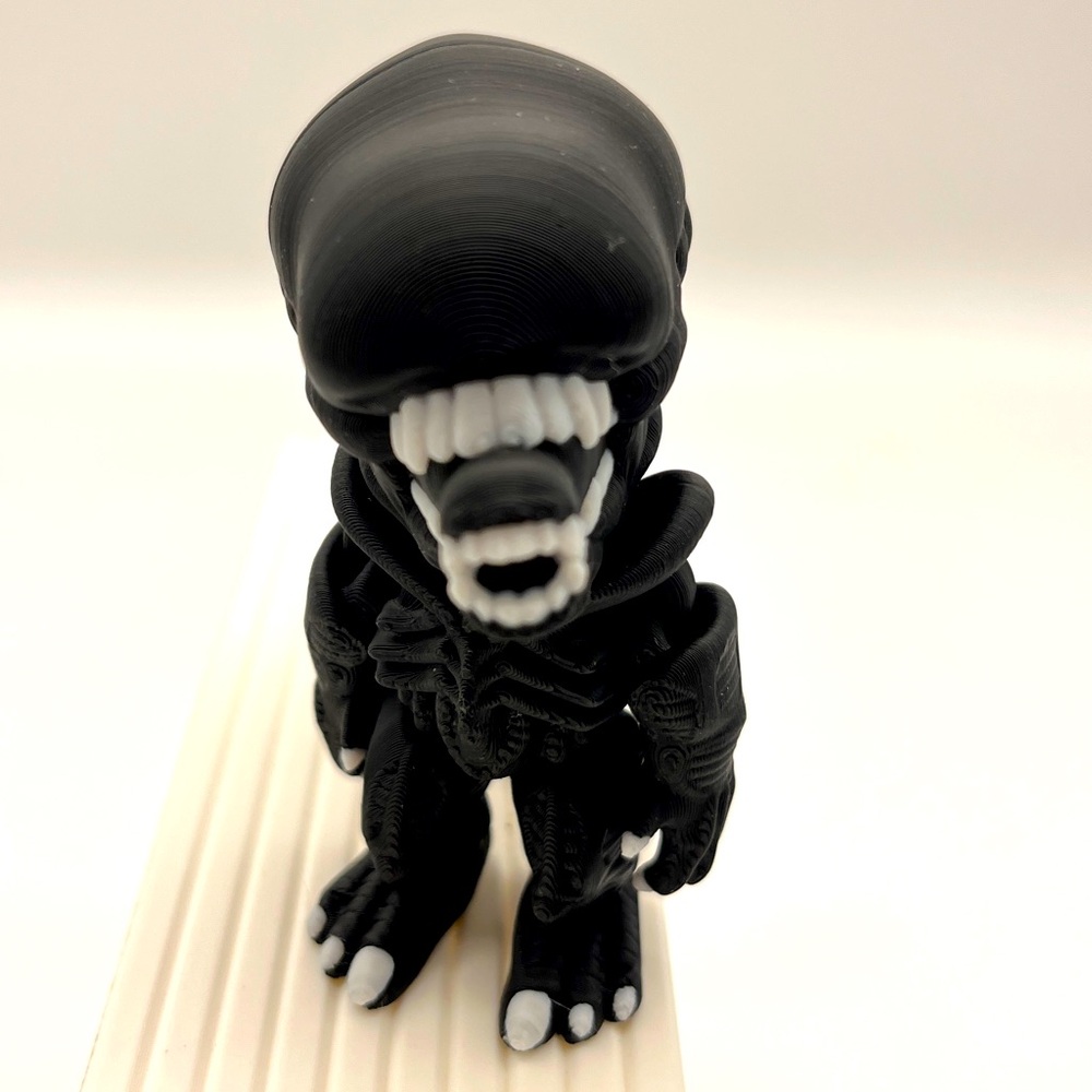 3D printed Articulated Xenomorph with mouth out Fidget Toy Fun Collectible Str…